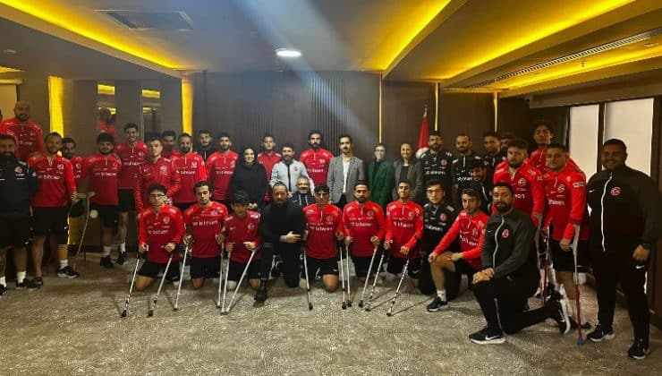 Başkanı Solmaz’dan Ampute Futbol Milli Takımı’na ziyaret