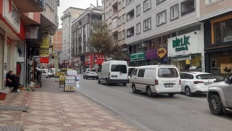 Bursa Dikkaldırım Mahallesi trafik sorunundan kurtulamıyor