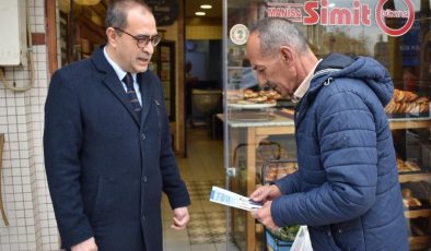 DEVA Partili Oktay Gökkaya Karaköy esnafını dinledi