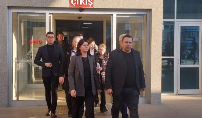 Edirne’de Ciravoğlu çekildi, Akın resmen CHP’nin adayı