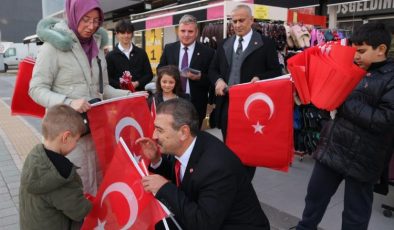 Halit Şefikoğlu, Bursa Gürsu’da milli ruhu pekiştirdi