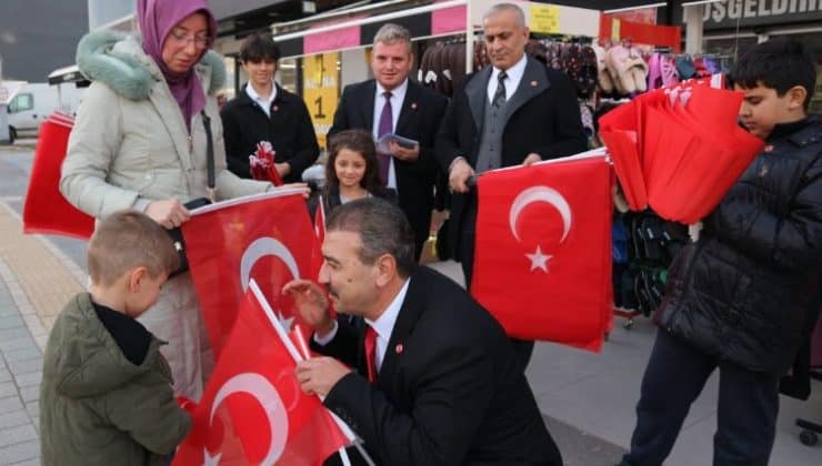 Halit Şefikoğlu, Bursa Gürsu’da milli ruhu pekiştirdi