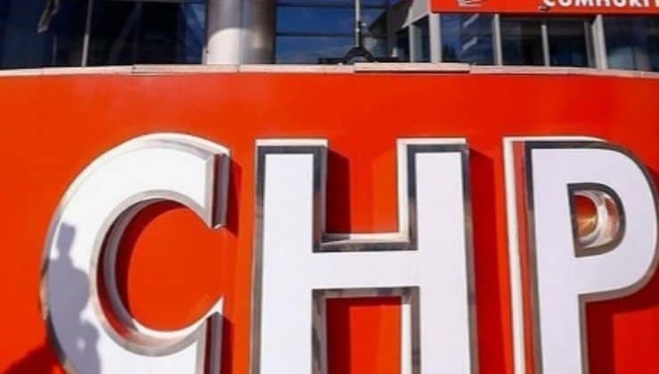 İstifa eden CHP Foça yönetiminden basın açıklaması