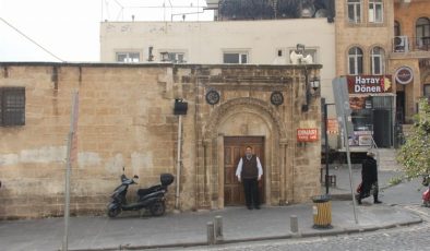 Mardinli esnaflar Pamuk Cami’sine minare talebinde bulundu