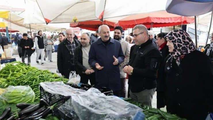 Cumhur İttifakı Adayı Büyükgöz’den pazar esnafına ziyaret