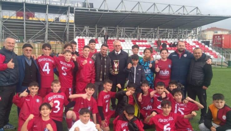 Keşan Genç Ordu U13’te namağlup şampiyon oldu