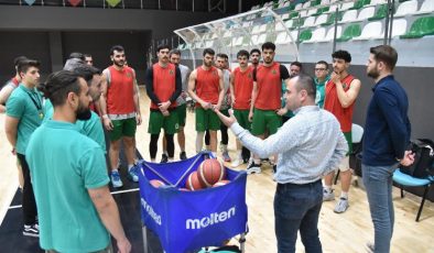 Manisa Akhisar’a kapılarını açtı