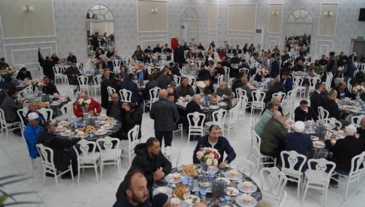 Yeniden Refah Gebze iftarda buluştu