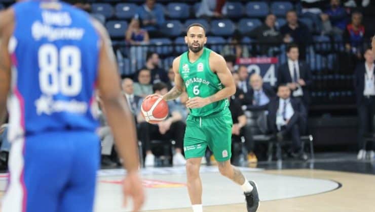 Bursaspor, Anadolu Efes’i devirdi