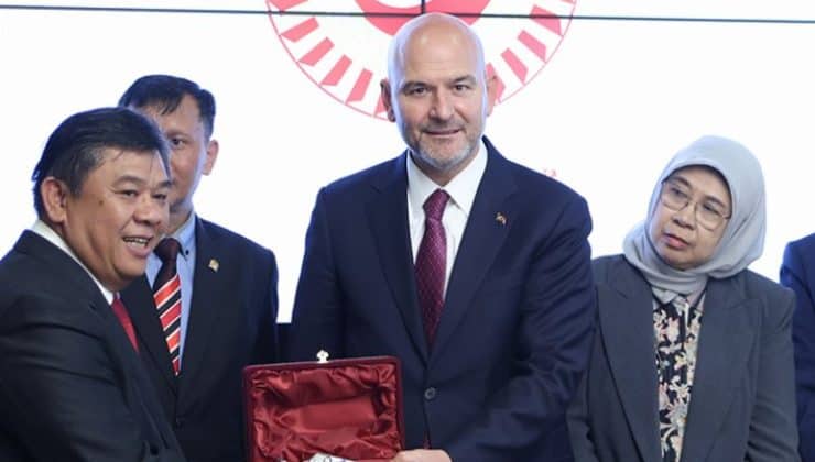 Süleyman Soylu: Önünde eğileceğimiz tek güç Allah’tır