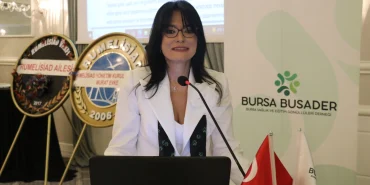 Bursa BUSADER'de bayrak değişimi