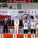 Bursa Büyükşehir Belediyesporlu karatecilerden 8 madalya