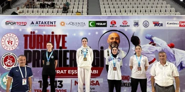 Bursa Büyükşehir Belediyesporlu karatecilerden 8 madalya