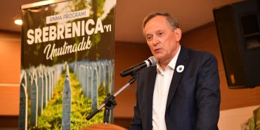 İzmir Çiğli’de Srebrenica Soykırımı’nın 30. yılı anıldı